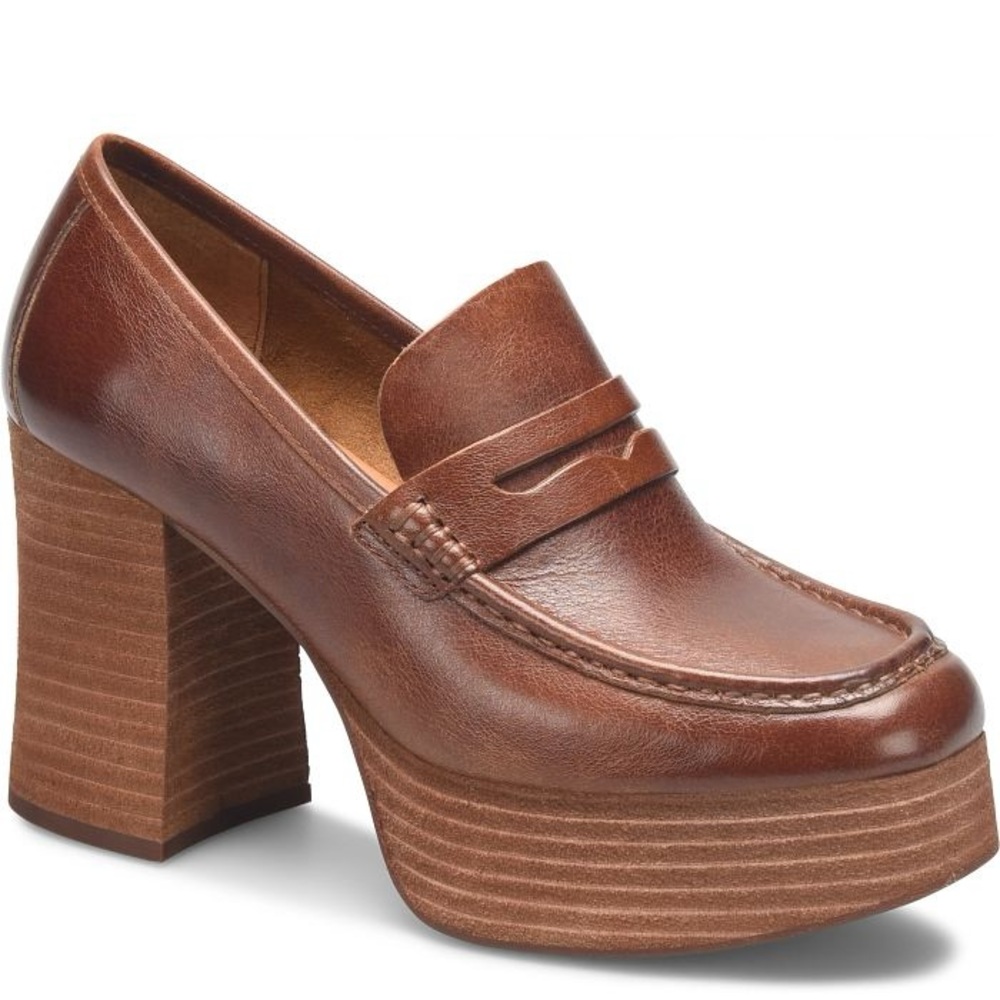 Womens korkease loafer pump